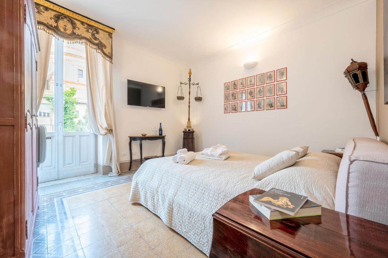 Casa Modica - Luxury Rooms Noto Extérieur photo